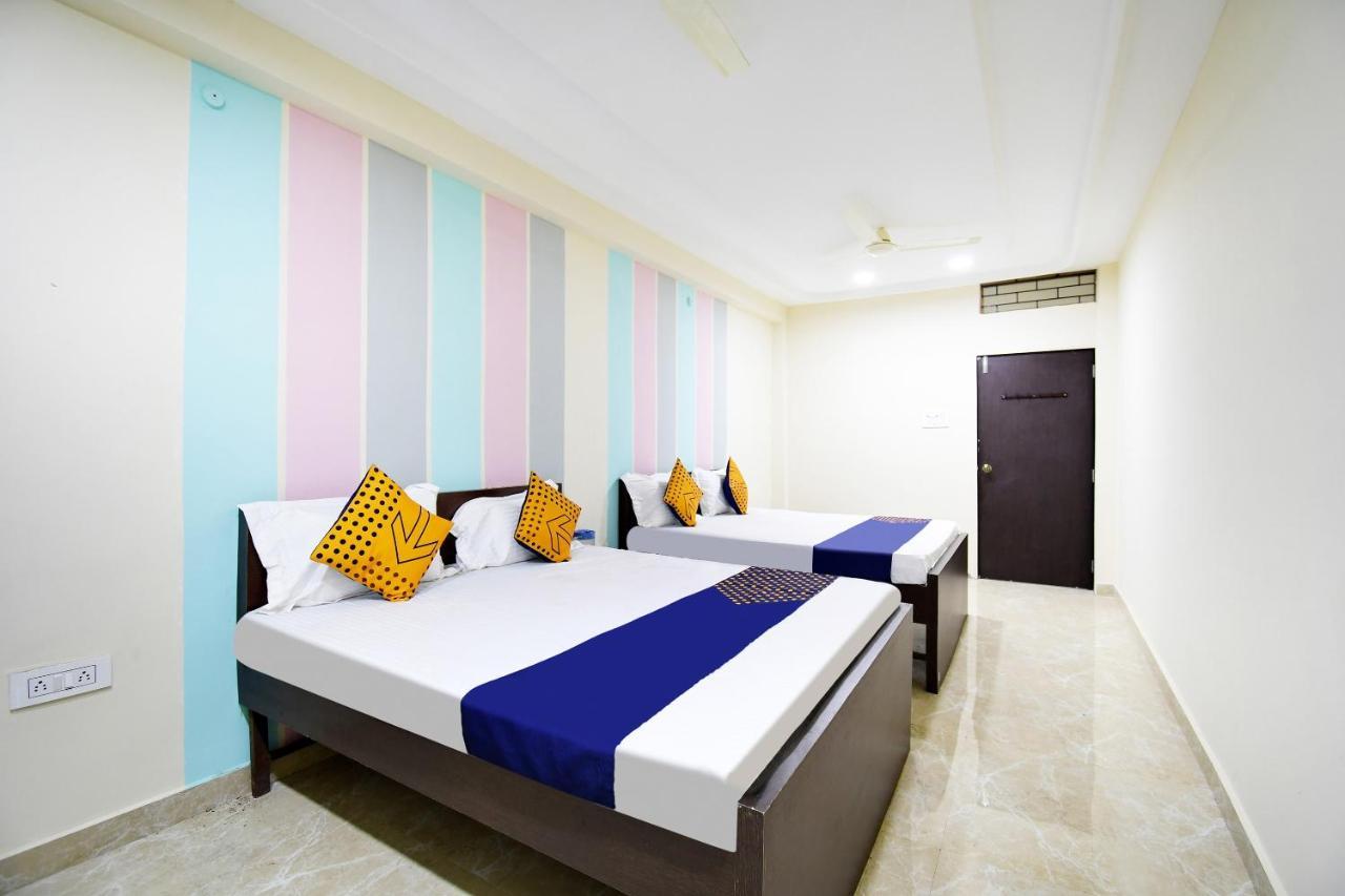 Spot On 67472 Anant Palace Otel Raj Nandgaon Dış mekan fotoğraf
